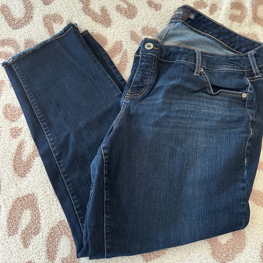 Gently Used Premium Torrid Jean. Size 18. Dark Wash. Boyfriend